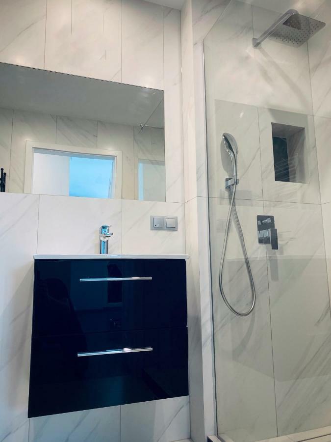 Апартаменти Apartament 102 G&W Вроцлав Екстер'єр фото