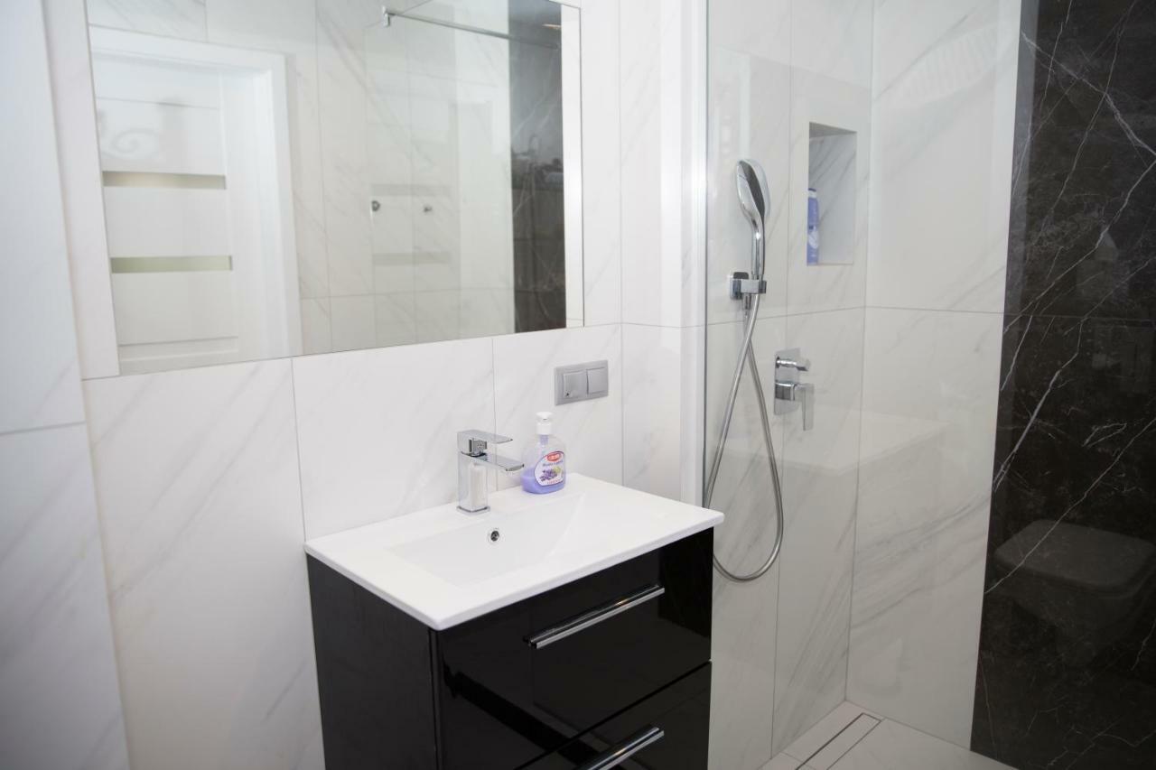 Апартаменти Apartament 102 G&W Вроцлав Екстер'єр фото